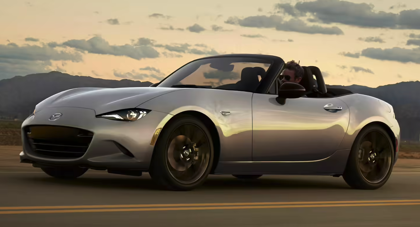 马自达MX-5 Miata十周年改款车型美国发布 内饰小幅升级 起售价涨至21.2万元